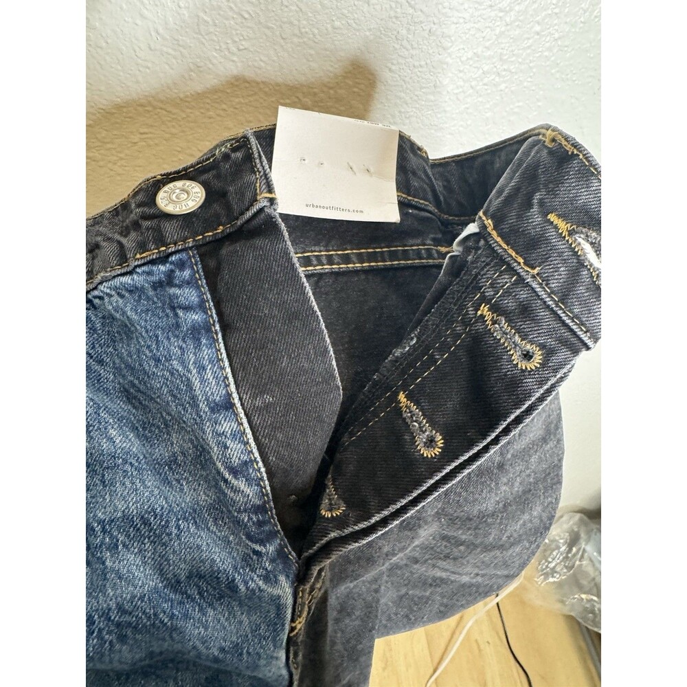 BDG Urban Outfitters Pax Two-Tone Jeans W28 L32 Blue Black Denim NWT - Picture 15 of 16